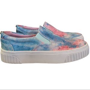 NWT NINE WEST Dally Women's Shoe slip on sneakers tie dye size 7.5